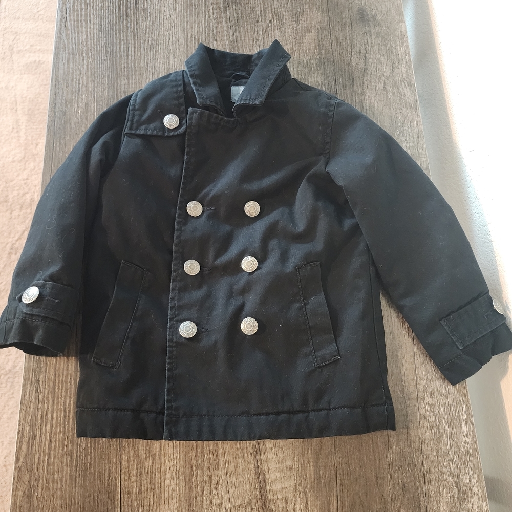 Baby gap coat 4.            ‎       Bin 20